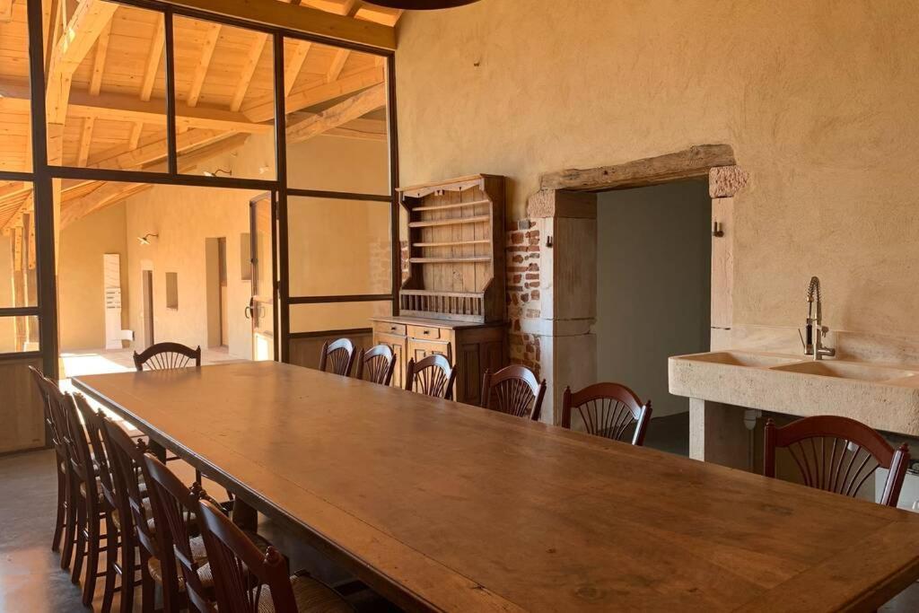 Ancien Haras Refait A Neuf A 3 Km De Vonnas Villa Buitenkant foto