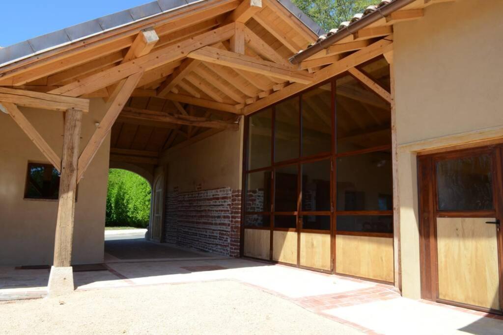 Ancien Haras Refait A Neuf A 3 Km De Vonnas Villa Buitenkant foto
